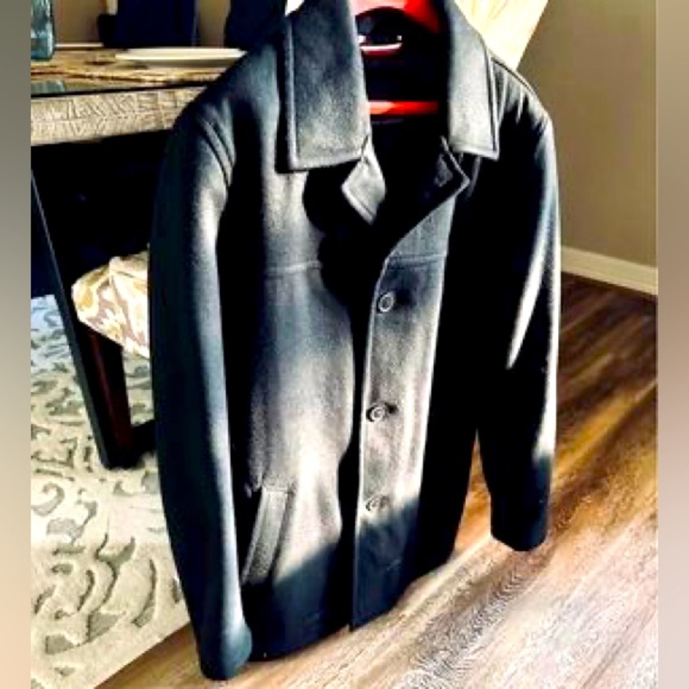 Men’s Tommy Hilfiger Coat-Size Small